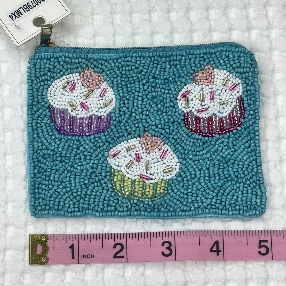 Brand NEW Viral Beaded CUPCAKE Pouch - Picture 3 of 6